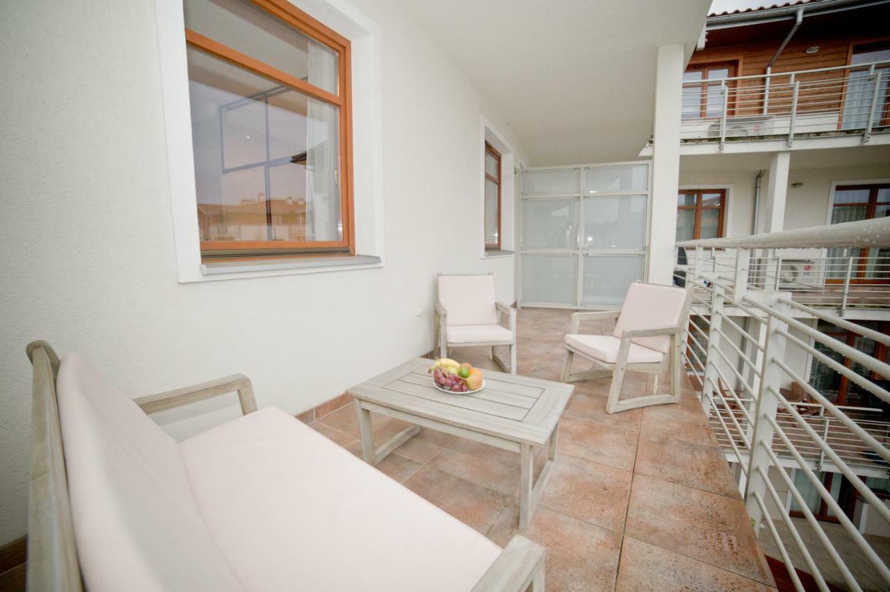 Lucy Apartment Neptun Park - Hav Aparts Gdansk Bagian luar foto