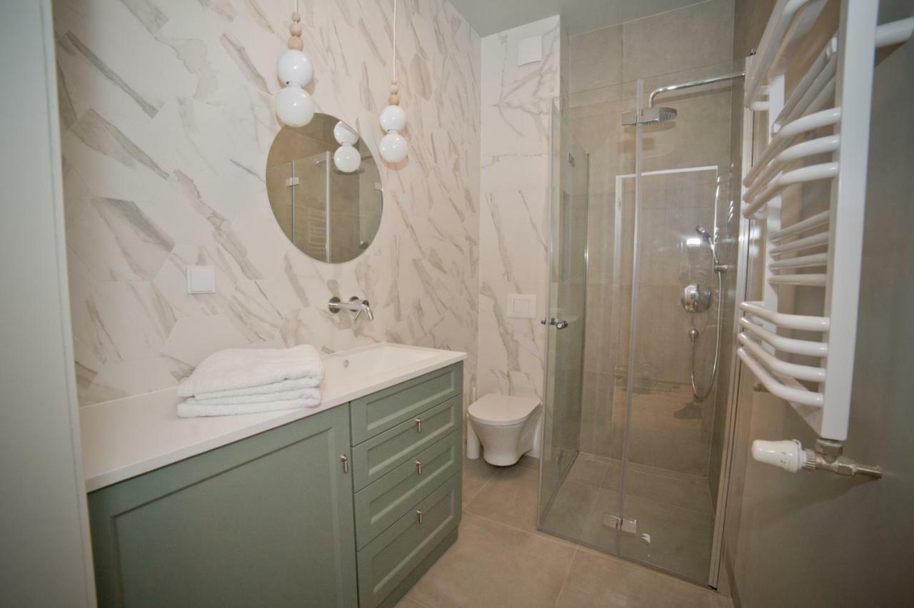 Lucy Apartment Neptun Park - Hav Aparts Gdansk Bagian luar foto